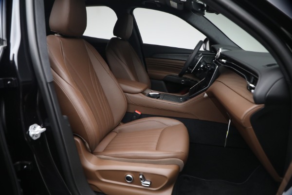 New 2026 Maserati Grecale Modena V6 for sale Call for price at Bentley Greenwich in Greenwich CT 06830 19