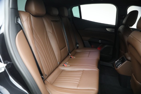 New 2026 Maserati Grecale Modena V6 for sale Call for price at Bentley Greenwich in Greenwich CT 06830 21