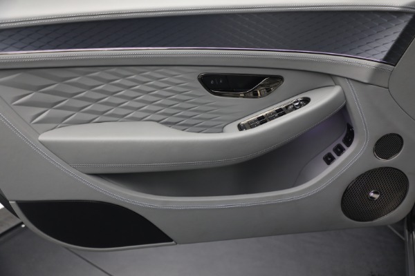 New 2026 Bentley Continental GTC Azure for sale $398,900 at Bentley Greenwich in Greenwich CT 06830 22