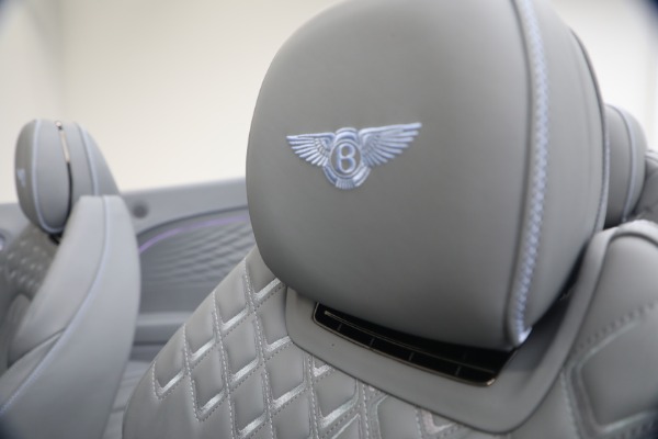 New 2026 Bentley Continental GTC Azure for sale $398,900 at Bentley Greenwich in Greenwich CT 06830 26