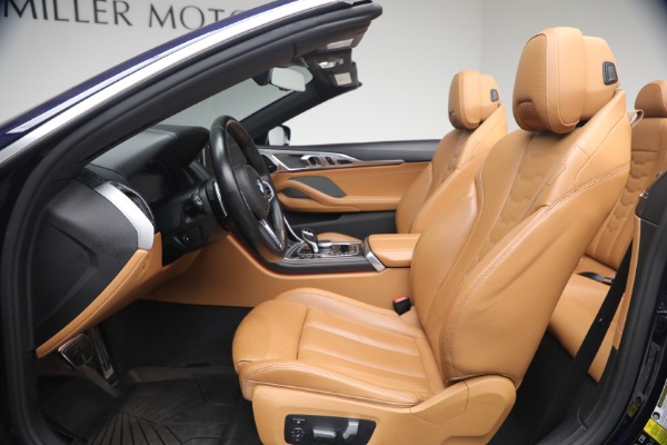 Used 2022 BMW 8 Series M850i xDrive for sale $64,900 at Bentley Greenwich in Greenwich CT 06830 13