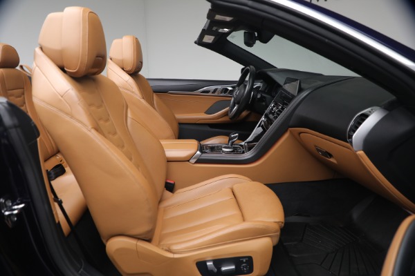 Used 2022 BMW 8 Series M850i xDrive for sale $64,900 at Bentley Greenwich in Greenwich CT 06830 17