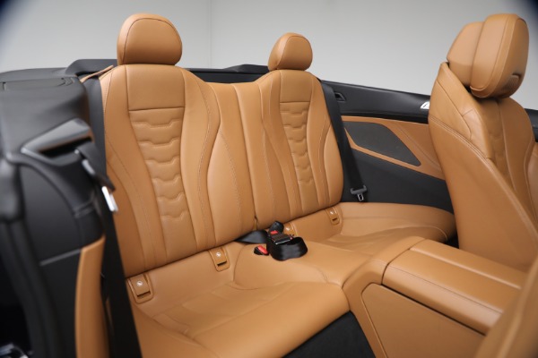 Used 2022 BMW 8 Series M850i xDrive for sale $64,900 at Bentley Greenwich in Greenwich CT 06830 20