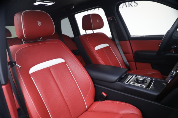 Used 2021 Rolls-Royce Black Badge Cullinan for sale $289,900 at Bentley Greenwich in Greenwich CT 06830 20