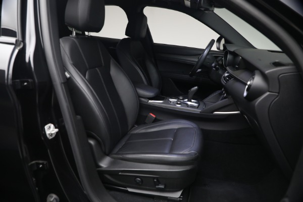 Used 2022 Alfa Romeo Stelvio TI for sale $27,900 at Bentley Greenwich in Greenwich CT 06830 17