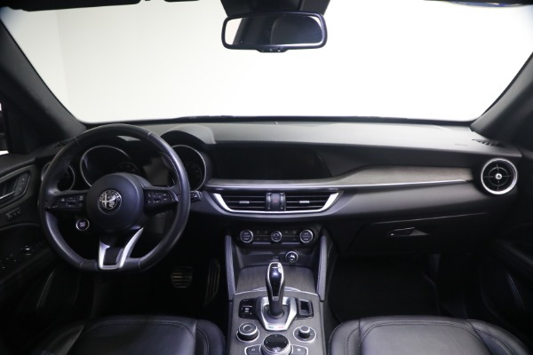 Used 2022 Alfa Romeo Stelvio TI for sale $27,900 at Bentley Greenwich in Greenwich CT 06830 23