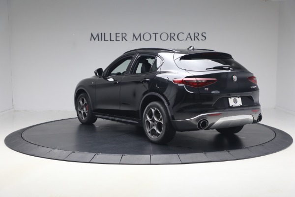 Used 2022 Alfa Romeo Stelvio TI for sale $27,900 at Bentley Greenwich in Greenwich CT 06830 5