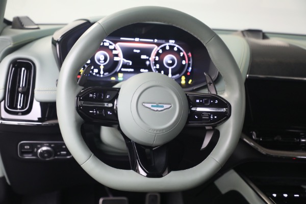 Used 2025 Aston Martin DBX 707 for sale $209,900 at Bentley Greenwich in Greenwich CT 06830 28