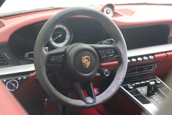 Used 2022 Porsche 911 Turbo S for sale $242,900 at Bentley Greenwich in Greenwich CT 06830 21