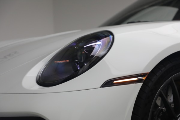 Used 2022 Porsche 911 Turbo S for sale $242,900 at Bentley Greenwich in Greenwich CT 06830 23