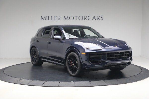 Used 2024 Porsche Cayenne S for sale $79,900 at Bentley Greenwich in Greenwich CT 06830 11