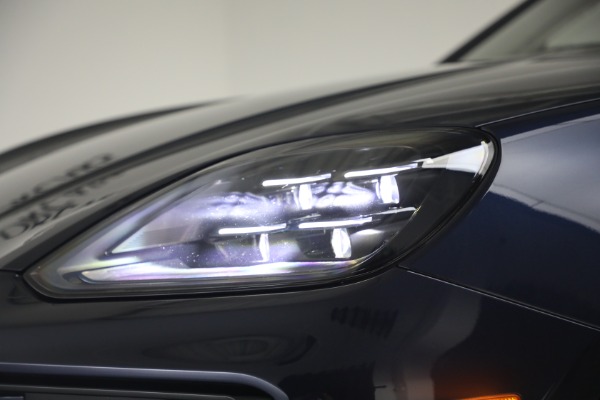 Used 2024 Porsche Cayenne S for sale $79,900 at Bentley Greenwich in Greenwich CT 06830 25