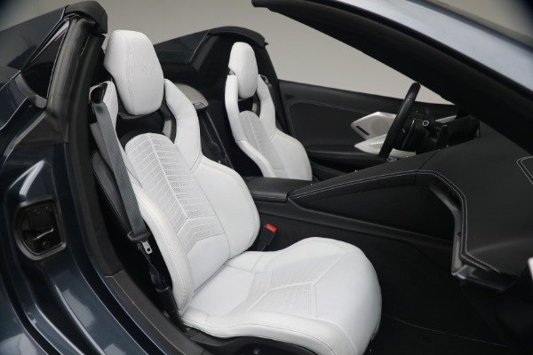 Used 2021 Chevrolet Corvette Stingray for sale $71,900 at Bentley Greenwich in Greenwich CT 06830 17