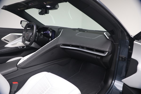 Used 2021 Chevrolet Corvette Stingray for sale $71,900 at Bentley Greenwich in Greenwich CT 06830 18