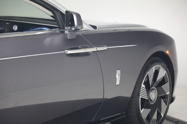 Used 2024 Rolls-Royce Spectre for sale $399,900 at Bentley Greenwich in Greenwich CT 06830 14