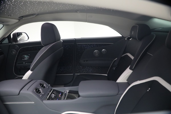 Used 2024 Rolls-Royce Spectre for sale $399,900 at Bentley Greenwich in Greenwich CT 06830 27