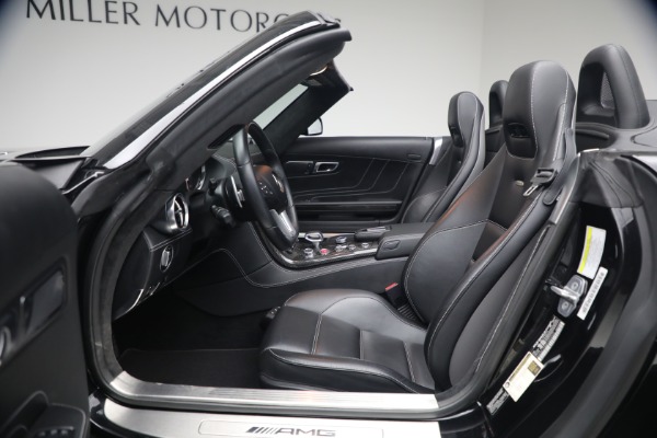 Used 2012 Mercedes-Benz SLS AMG for sale $139,900 at Bentley Greenwich in Greenwich CT 06830 13