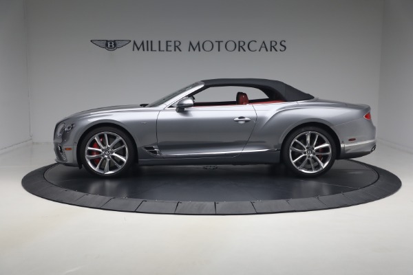 Used 2022 Bentley Continental GTC V8 for sale $219,900 at Bentley Greenwich in Greenwich CT 06830 16