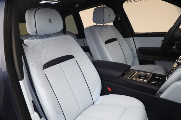 Used 2025 Rolls-Royce Cullinan for sale $419,900 at Bentley Greenwich in Greenwich CT 06830 18