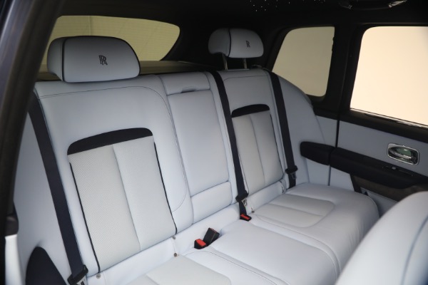 Used 2025 Rolls-Royce Cullinan for sale $419,900 at Bentley Greenwich in Greenwich CT 06830 24