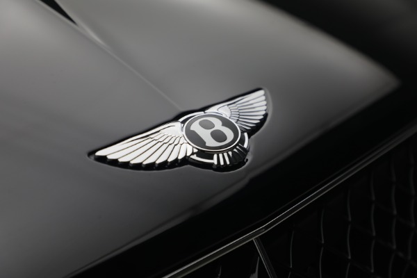 New 2026 Bentley Bentayga V8 for sale $244,330 at Bentley Greenwich in Greenwich CT 06830 13