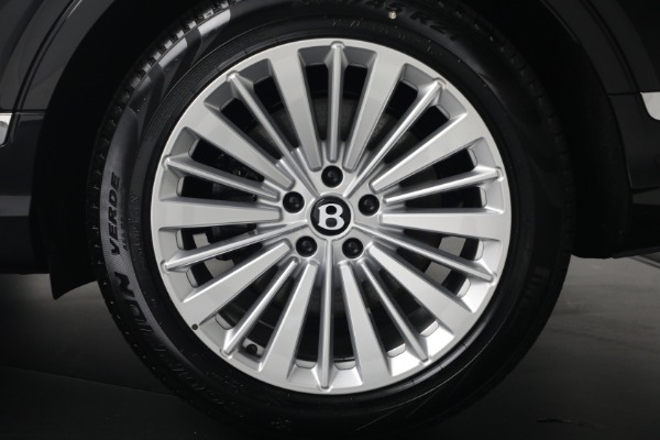 New 2026 Bentley Bentayga V8 for sale $244,330 at Bentley Greenwich in Greenwich CT 06830 15