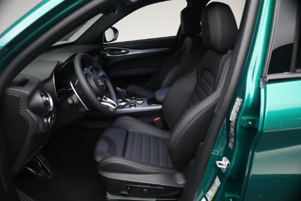 New 2026 Alfa Romeo Stelvio Veloce for sale $60,715 at Bentley Greenwich in Greenwich CT 06830 12