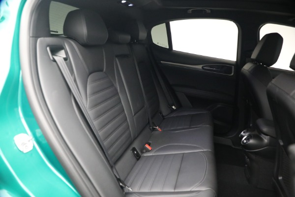 New 2026 Alfa Romeo Stelvio Veloce for sale $60,715 at Bentley Greenwich in Greenwich CT 06830 19