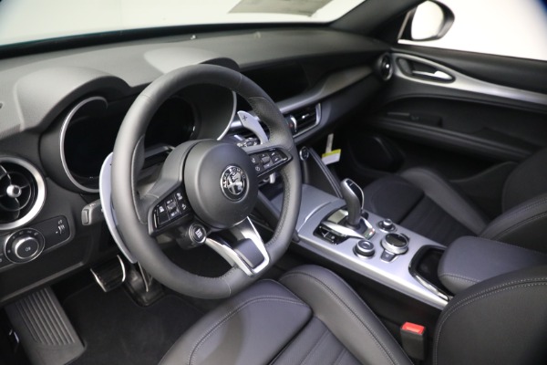 New 2026 Alfa Romeo Stelvio Veloce for sale $60,715 at Bentley Greenwich in Greenwich CT 06830 20