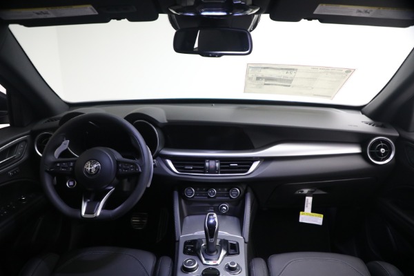 New 2026 Alfa Romeo Stelvio Veloce for sale $60,715 at Bentley Greenwich in Greenwich CT 06830 21