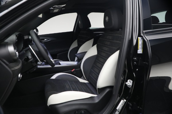New 2026 Alfa Romeo Tonale Sport Speciale for sale $49,790 at Bentley Greenwich in Greenwich CT 06830 15