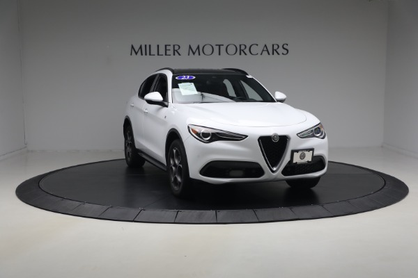 Used 2023 Alfa Romeo Stelvio Ti for sale $32,900 at Bentley Greenwich in Greenwich CT 06830 11