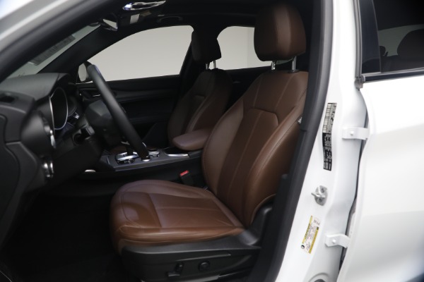Used 2023 Alfa Romeo Stelvio Ti for sale $32,900 at Bentley Greenwich in Greenwich CT 06830 14