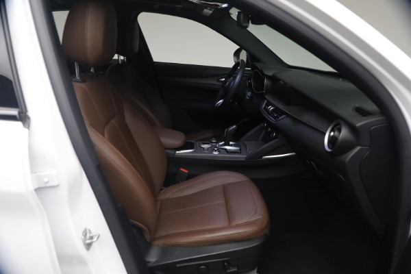 Used 2023 Alfa Romeo Stelvio Ti for sale $32,900 at Bentley Greenwich in Greenwich CT 06830 16