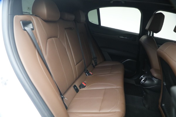 Used 2023 Alfa Romeo Stelvio Ti for sale $32,900 at Bentley Greenwich in Greenwich CT 06830 19