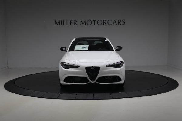 New 2026 Alfa Romeo Giulia Veloce for sale $55,870 at Bentley Greenwich in Greenwich CT 06830 13