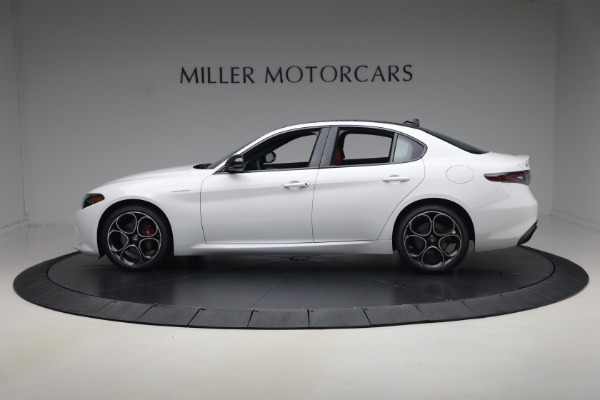 New 2026 Alfa Romeo Giulia Veloce for sale $55,870 at Bentley Greenwich in Greenwich CT 06830 3