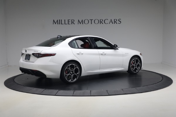 New 2026 Alfa Romeo Giulia Veloce for sale $55,870 at Bentley Greenwich in Greenwich CT 06830 9