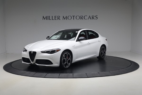 New 2026 Alfa Romeo Giulia Veloce for sale $55,870 at Bentley Greenwich in Greenwich CT 06830 1
