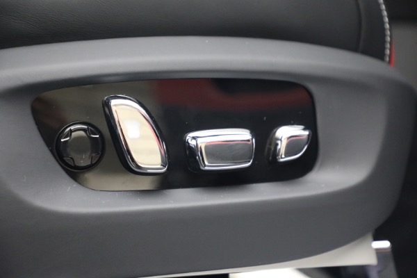 New 2027 Rolls-Royce Black Badge Cullinan for sale $569,350 at Bentley Greenwich in Greenwich CT 06830 28
