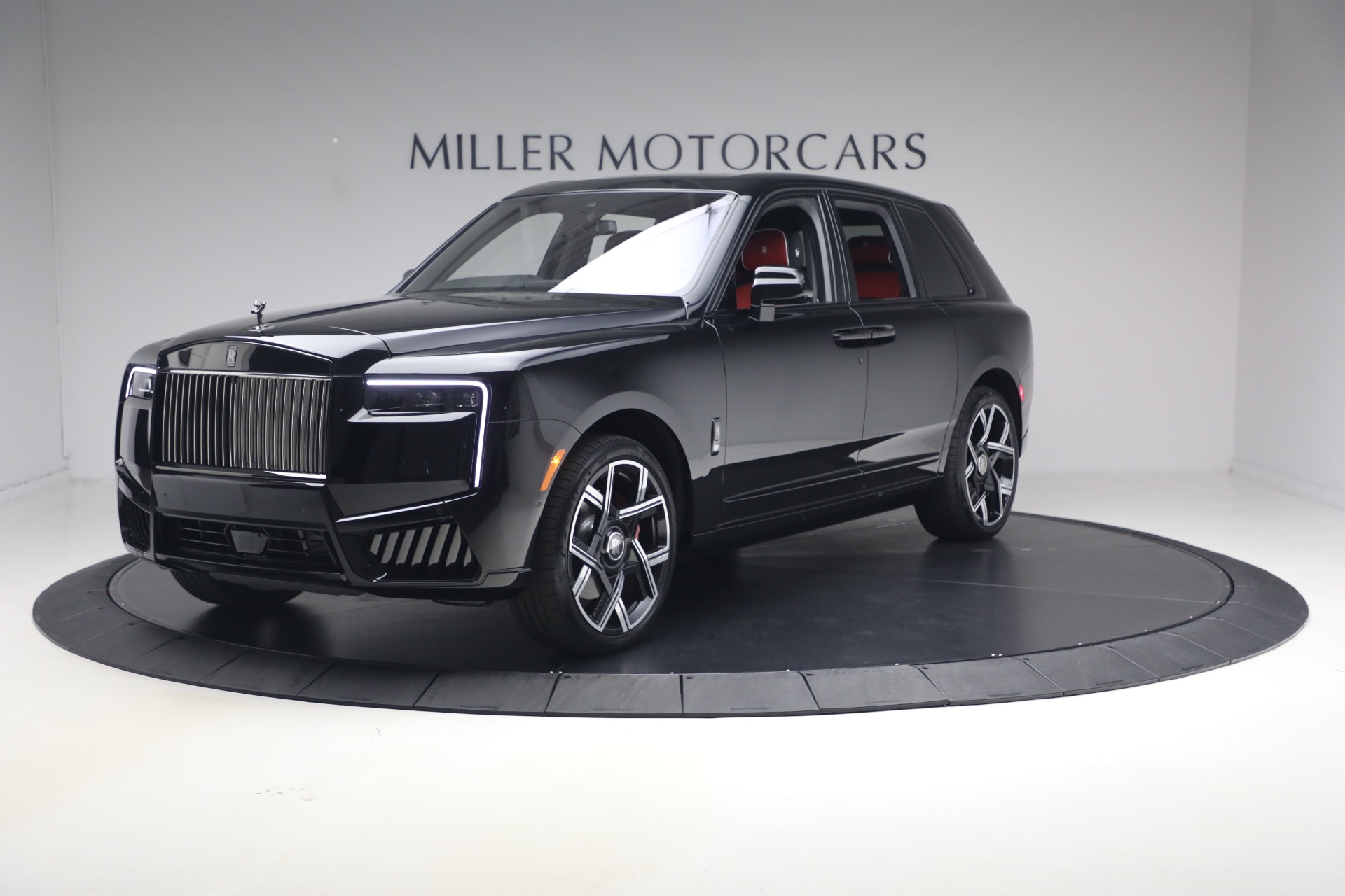 New 2027 Rolls-Royce Black Badge Cullinan for sale $569,350 at Bentley Greenwich in Greenwich CT 06830 1