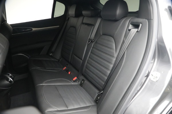 Used 2023 Alfa Romeo Stelvio Veloce for sale $34,900 at Bentley Greenwich in Greenwich CT 06830 19