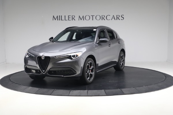 Used 2023 Alfa Romeo Stelvio Veloce for sale $34,900 at Bentley Greenwich in Greenwich CT 06830 2