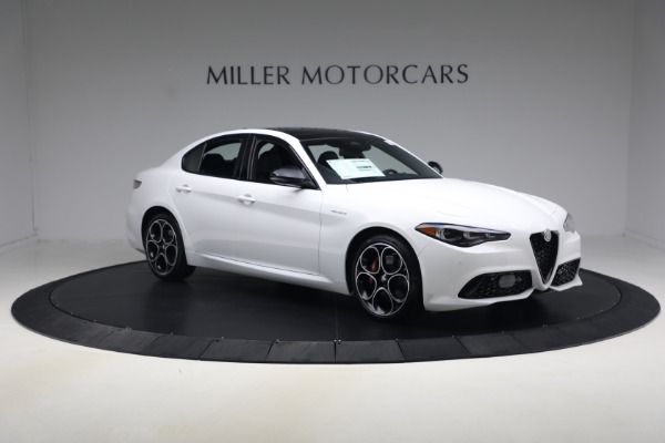 New 2026 Alfa Romeo Giulia Veloce for sale $57,670 at Bentley Greenwich in Greenwich CT 06830 13