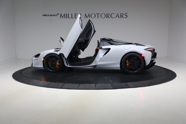 New 2026 McLaren Artura Spider Vision for sale $337,400 at Bentley Greenwich in Greenwich CT 06830 14