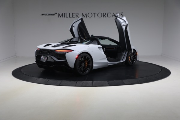 New 2026 McLaren Artura Spider Vision for sale $337,400 at Bentley Greenwich in Greenwich CT 06830 17