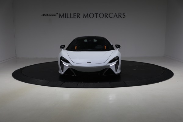New 2026 McLaren Artura Spider Vision for sale $337,400 at Bentley Greenwich in Greenwich CT 06830 20