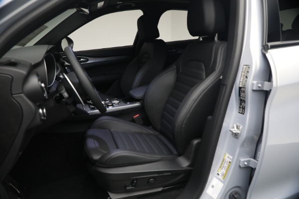 New 2026 Alfa Romeo Stelvio Veloce for sale $59,215 at Bentley Greenwich in Greenwich CT 06830 15