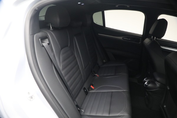 New 2026 Alfa Romeo Stelvio Veloce for sale $59,215 at Bentley Greenwich in Greenwich CT 06830 18