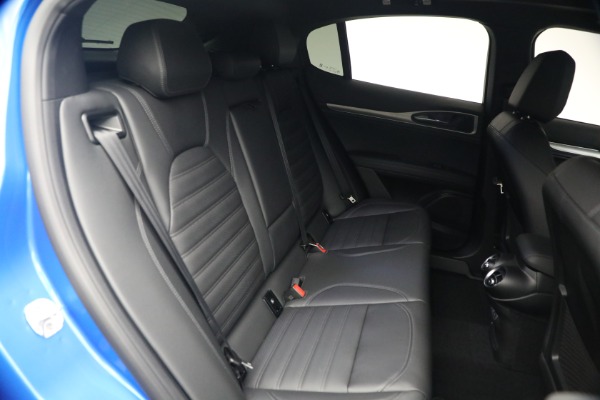 New 2026 Alfa Romeo Stelvio Veloce for sale $60,694 at Bentley Greenwich in Greenwich CT 06830 19